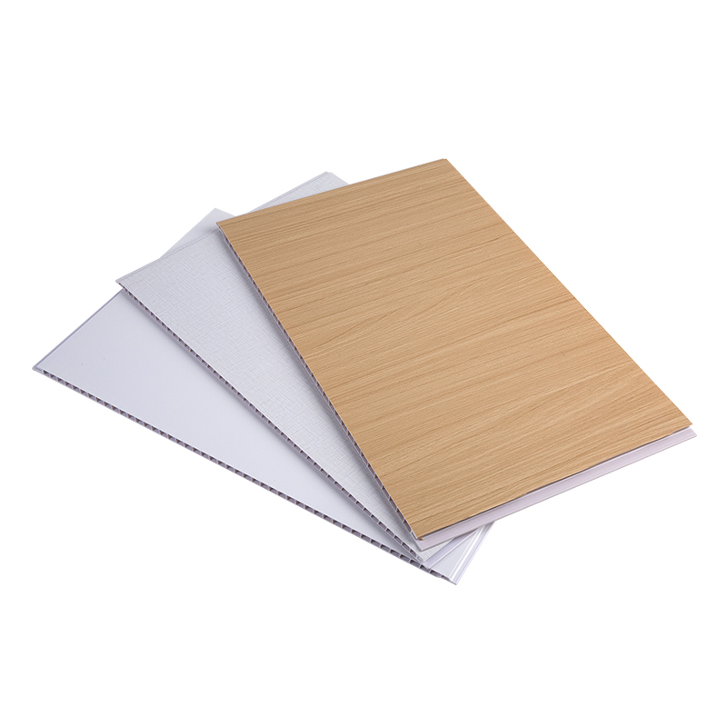 Panouri de perete și tavan din PVC impermeabil: frumusețe și durabilitate fără griji pentru baie